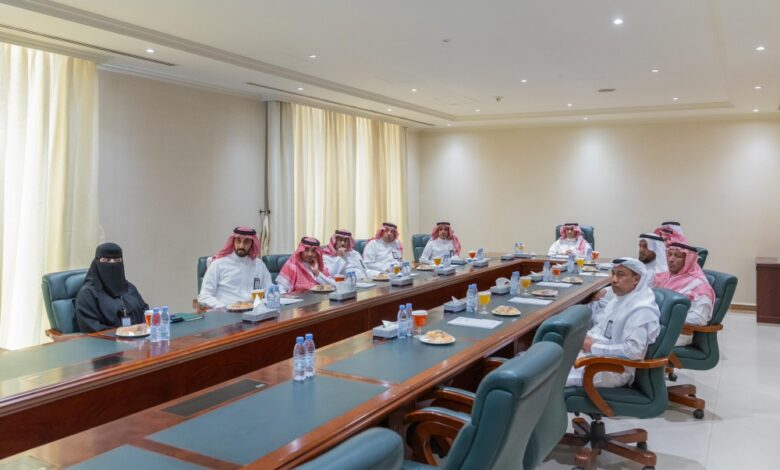 إمارة-المنطقة-الشرقية-تنفّذ-سلسلة-ورش-عمل-للقيادات-بديوان-الإمارة-بالتعاون-مع-معهد-الإدارة-العامة