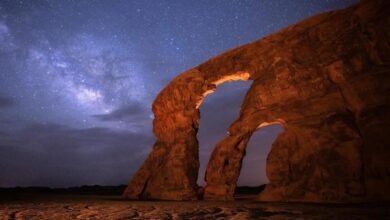 السماء-الصافية-والمواقع-الطبيعية-تعزز-السياحة-الفلكية-في-العلا