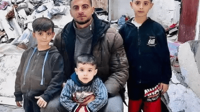 “بس-طلعولي-واحد-من-أولادي”.-صرخة-أب-فلسطيني-تحت-ركام-جباليا-تهز-ضمير-العالم