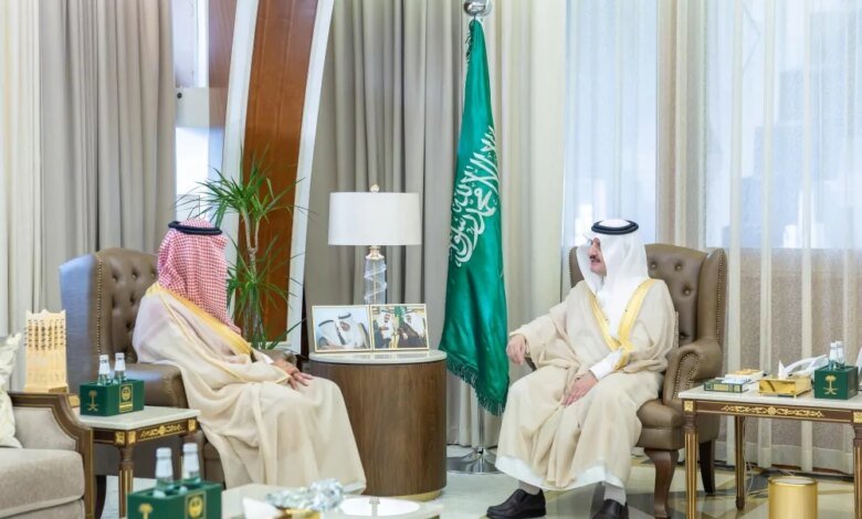 أمير-المنطقة-الشرقية-يستقبل-معالي-وزير-الصناعة-والثروة-المعدنية
