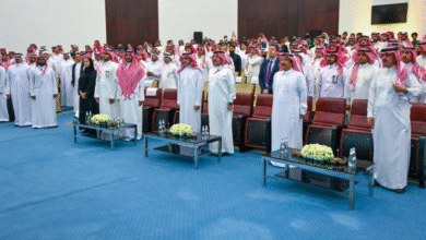 أمير-عسير-يرعى-برنامج-حكايا-الشباب-بمشاركة-أكاديميين-ورياضيين