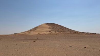 تل-المركوز.-“منارة-الصحراء”-ودليل-رحلات-البر-في-الحدود-الشمالية