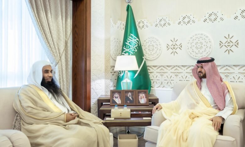 نائب-أمير-الشرقية-يستقبل-مدير-عام-فرع-الرئاسة-العامة-للبحوث-العلمية-والإفتاء-بالمنطقة