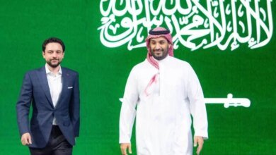 ولي-العهد-يُشرّف-الحفل-الختامي-لبطولة-كأس-العالم-للرياضات-الإلكترونية-ويتوج-فريق-فالكونز-الفائز-بكأس-البطولة