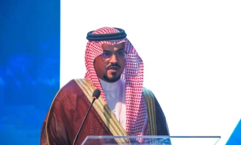 أمين-منطقة-الباحة-يشارك-في-المؤتمر-والمعرض-الدولي-لإدارة-المرافق-2025-بالرياض
