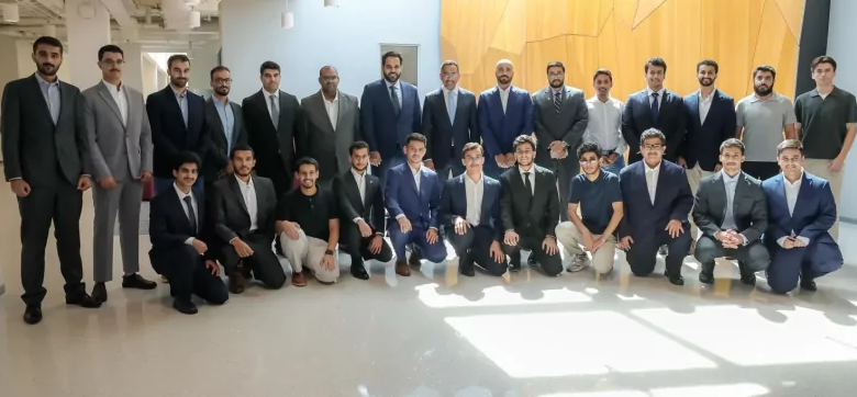 وزير-الصناعة-يلتقي-عددًا-من-الطلاب-المبتعثين-في-كارولينا-الشمالية-بأمريكا