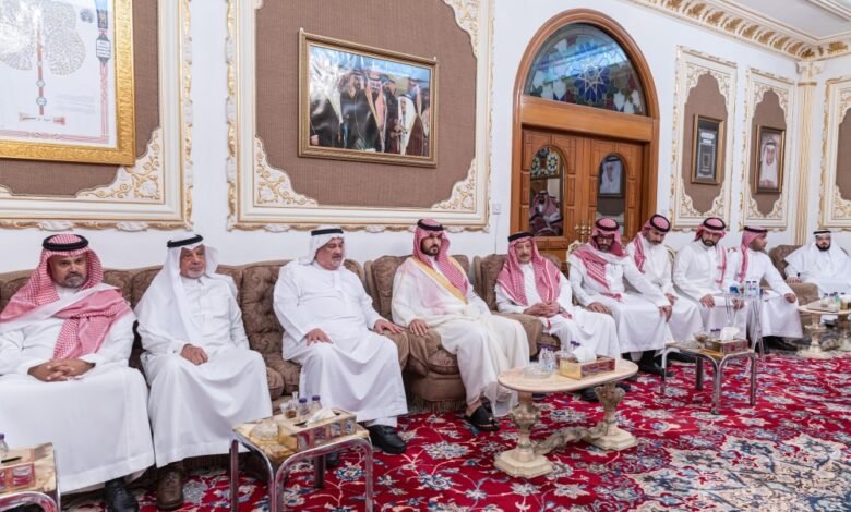 نائب-أمير-المنطقة-الشرقية-يعزي-أسرة-القصيبي