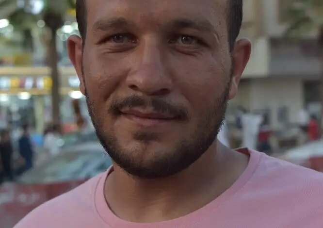 صور|-البسطات-المخالفة-تغلق-الأرصفة-وتعيق-حركة-المتسوقين-في-”سيكو-الدمام“