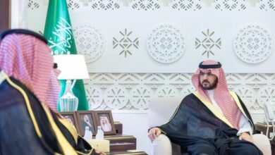 نائب-أمير-الشرقية-يتسلم-التقرير-السنوي-لأعمال-فرع-الهلال-الأحمر-بالمنطقة