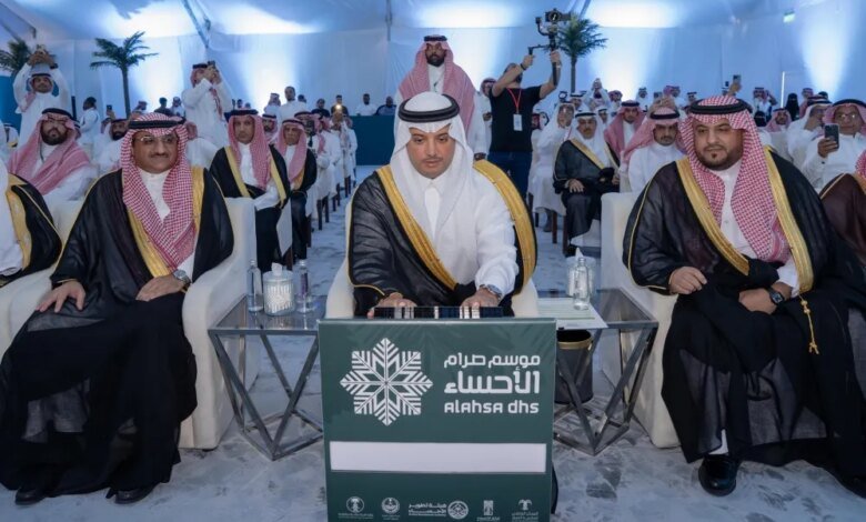 بـ-2,5-مليون-نخلة.-محافظ-الأحساء-يدشن-موسم-صرام-التمور