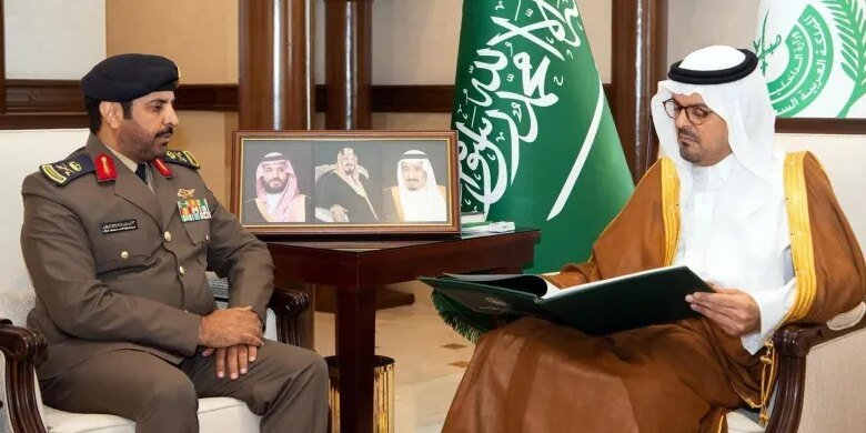 نائب-أمير-مكة-يتسلم-تقرير-تقييم-أداء-الجهات-المشاركة-بالحج