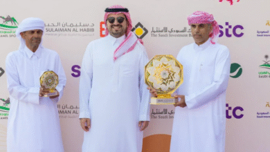 فهد-بن-جلوي-يتوّج-الفائزين-بمهرجان-ولي-العهد-للهجن-على-ميدان-الطائف