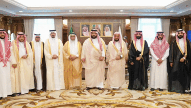 أمير-جازان-يستقبل-أبناء-قاضي-التمييز-سابقًا-أحمد-معافا