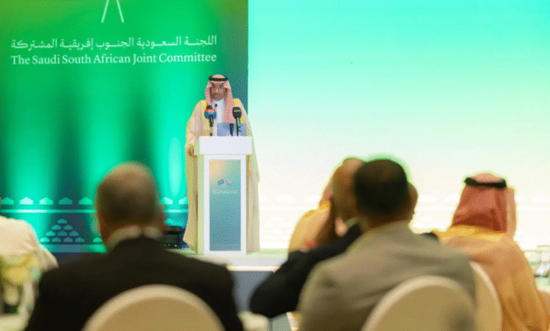 ملتقى-الأعمال-السعودي-الجنوب-أفريقي-يبحث-في-الرياض-تعزيز-الشراكات-الاقتصادية-والاستثماريّة-بين-البلدين