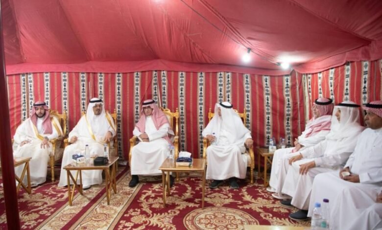 نائب-أمير-مكة-يعزي-الفريق-الحربي-في-وفاة-والدته