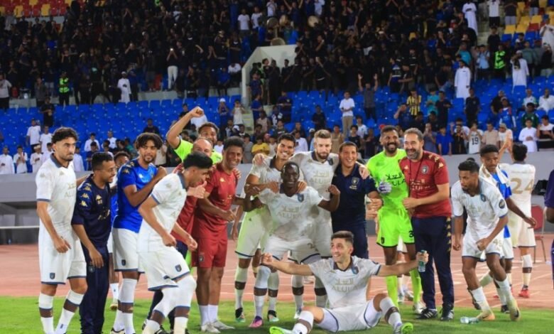 دوري-يلو-العلا-يعزز-الصدارة.-وجدة-يحسم-الديربي