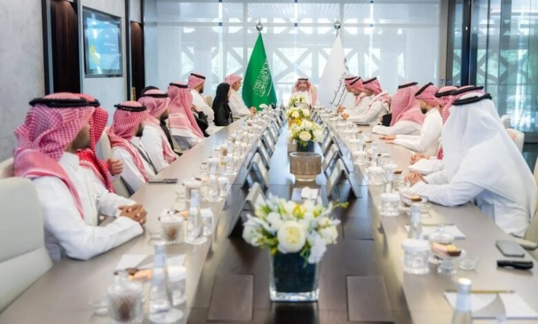 الخريّف-يرعى-إطلاق-برنامج-إسناد-لتطوير-الخريجين-في-قطاع-التعدين