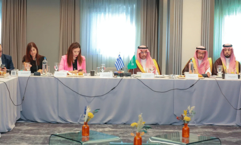 وزير-الصناعة-يترأس-اجتماع-الطاولة-المستديرة-لتعزيز-الشراكات-السعودية-اليونانية