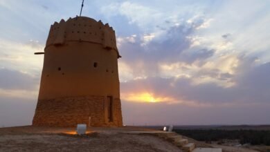 مرقب-منيخ-في-المجمعة.-إطلالة-بانورامية-ساحرة-على-الطبيعة-والتراث