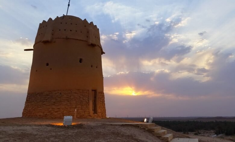 مرقب-منيخ-في-المجمعة.-إطلالة-بانورامية-ساحرة-على-الطبيعة-والتراث