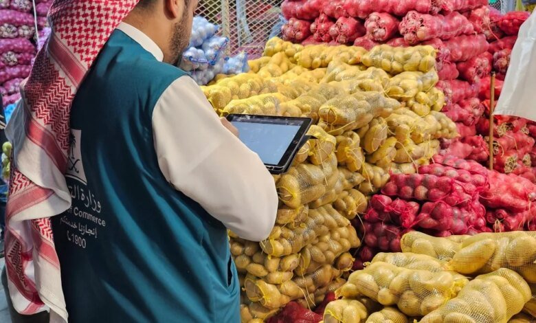 “التجارة”:-ضبط-مخالفين-خلال-1300-جولة-رقابية-على-أسواق-الشرقية