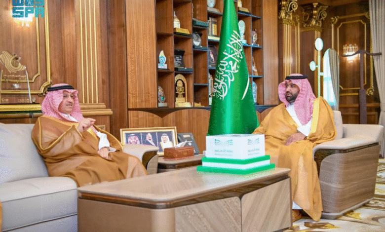أمير-جازان-يستقبل-وزير-التعليم-ويدشّن-مشروعات-تعليمية-بأكثر-من-مليار-ريال