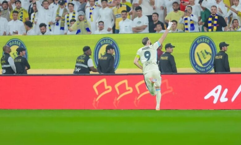 الاتحاد-للثمانية-طار.-بثنائية-بنزيما-وعوار