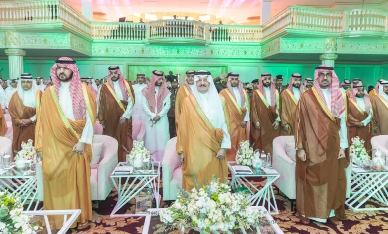 أمير-الشرقية:-القطيف-تمتلك-مقومات-صناعية-واستثمارية-تعزز-بيئة-الأعمال