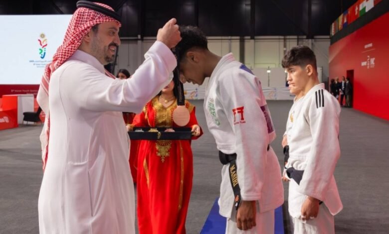 نجم-القادسية-عسيري-يهدي-الوطن-أول-ميدالية-آسيوية-للجودو