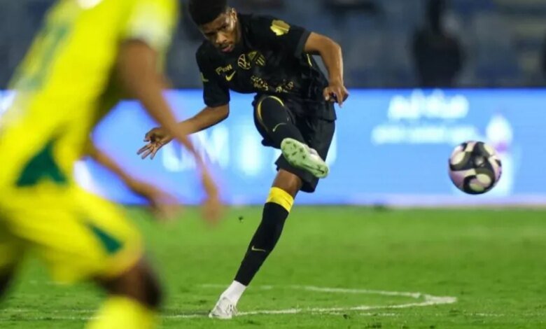 الاتحاد-يعود-بريمونتادا-مثيرة.-بتعادل-رباعي-أمام-الخليج-(4-/-4)