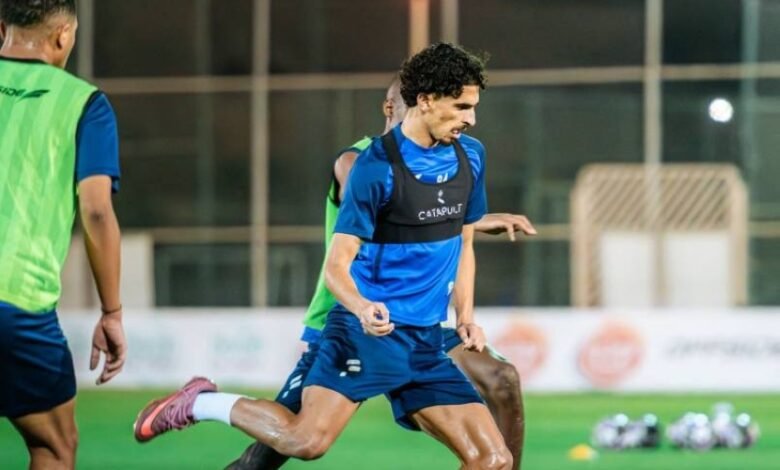 الفتح-يحشد-جماهيره-قبل-التعاون-والفريق-يستأنف-تدريباته