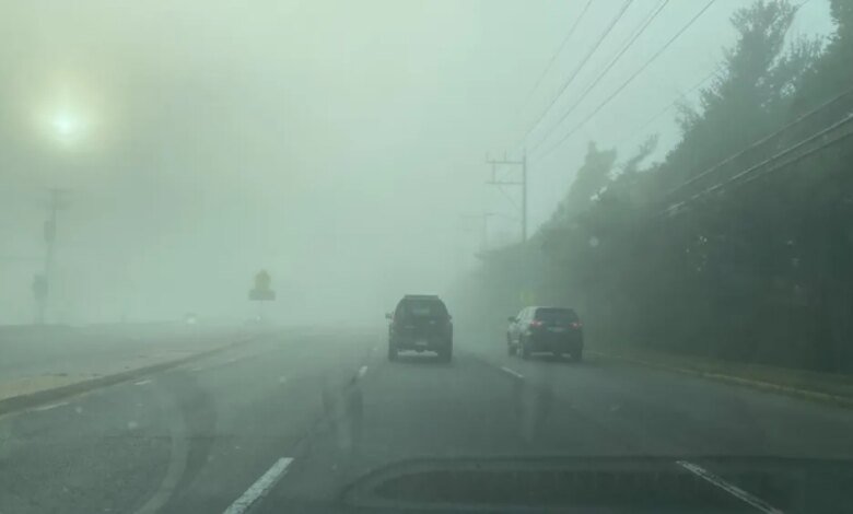 إنذار-برتقالي.-ضباب-وشبه-انعدام-في-الرؤية-على-أجزاء-من-الشرقية
