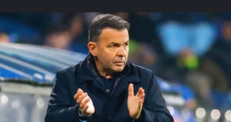 الرياض-يعلن-إقالة-مدربه-الأسباني-خافيير-كاييخا