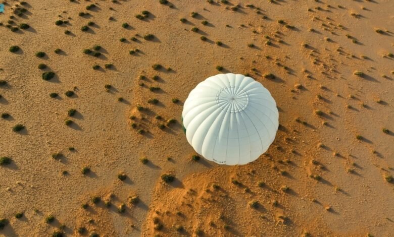 هيئة-تطوير-محمية-الإمام-عبدالعزيز-بن-محمد-تُدخل-تجربة-المنطاد-الهوائي