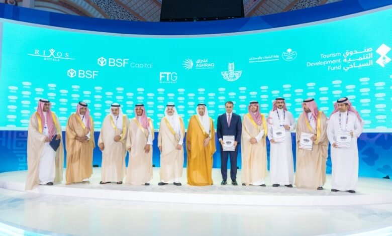 أمير-الشرقية-يشهد-توقيع-اتفاقيات-لاستثمارات-أجنبية-تتجاوز-7-مليارات-ريال