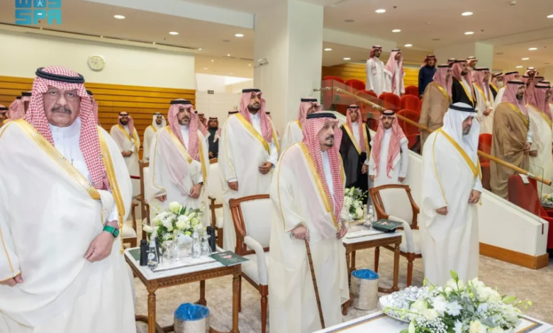 أمير-الرياض-يرعى-حفل-سباق-الخيل-على-كأس-الأمير-محمد-بن-سعود-الكبير-كأس-الوفاء