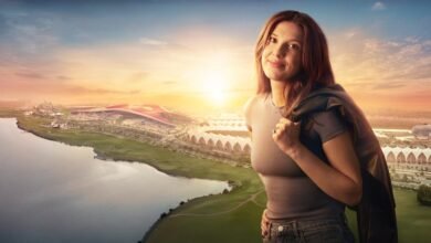 من-عالم-هوكينز-إلى-عالم-الترفيه.-نجمة-“stranger-things”-ميلي-بوبي-براون-تختار-جزيرة-ياس-لقضاء-عطلتها-القادمة