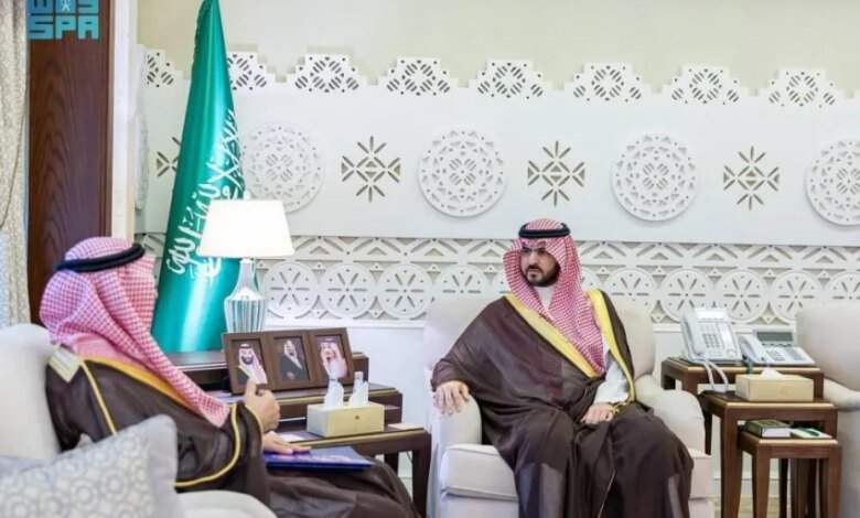 نائب-أمير-الشرقية-يستقبل-رئيس-الاتحاد-العربي-لكرة-اليد