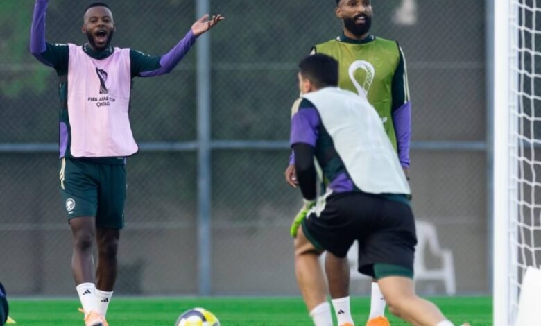 الأخضر-يفتتح-مشواره-العربي-بمواجهة-عمان