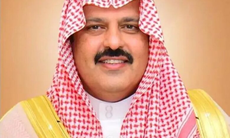 أمير-حائل-ونائبه-يقدّمان-واجب-العزاء-لأسرتي-المعجل-والفوزان