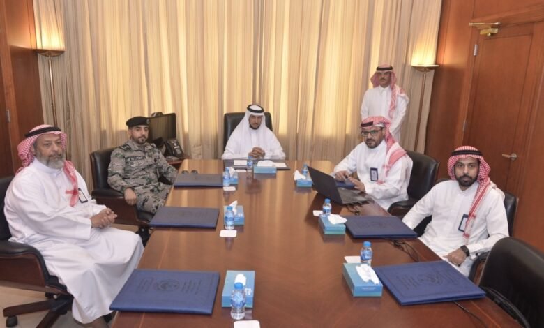 محافظ-القطيف-يلتقي-مدير-فرع-تراحم-الشرقية-ويطّلع-على-خدمات-النزلاء