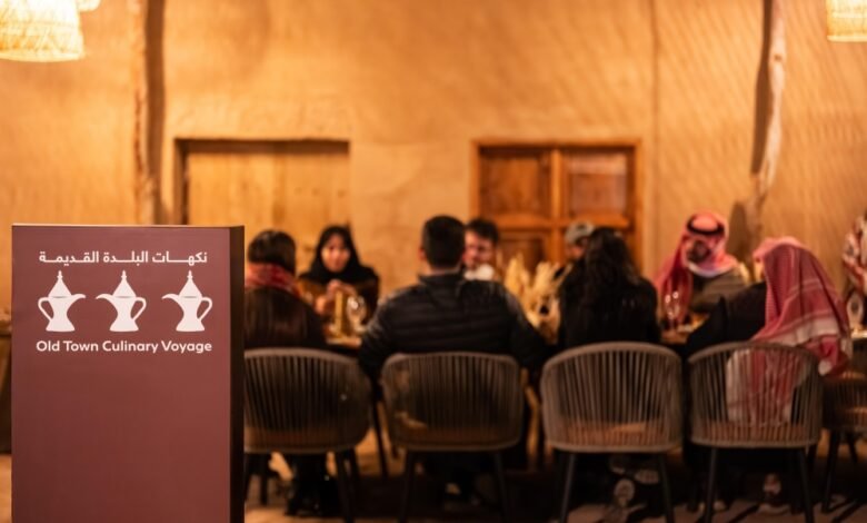 “نكهات-البلدة-القديمة”.-تجربة-تفاعلية-تستحضر-الموروث-الغذائي-بالعُلا