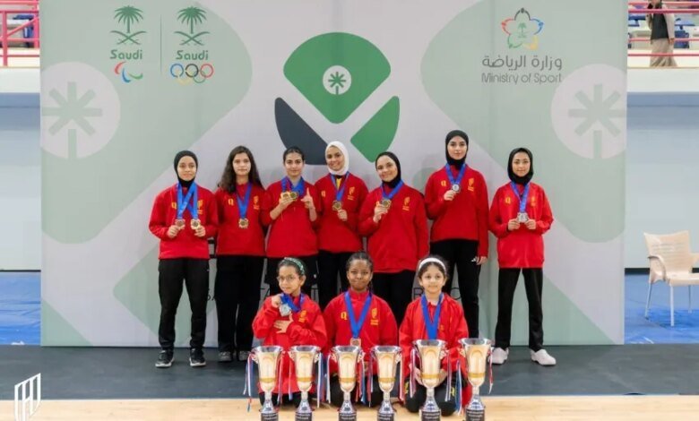 فارسات-القادسية-يحصدن-11-ميداليات-في-بطولة-الطاولة