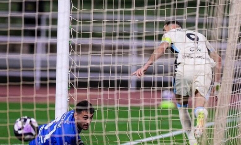 الاتحاد-يطارد-المقدمة.-وضمك-يصارع-للأمان