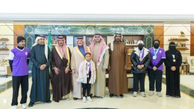 أمير-المنطقة-الشرقية-يستقبل-رئيس-مجلس-إدارة-نادي-قرية-العليا-الرياضي-ويثمن-إنجازات-لاعبي-النادي