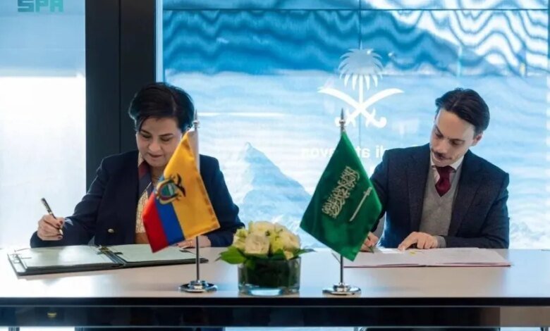 منتدى-دافوس:-وزير-الخارجية-يبحث-العلاقات-وأمن-المنطقة