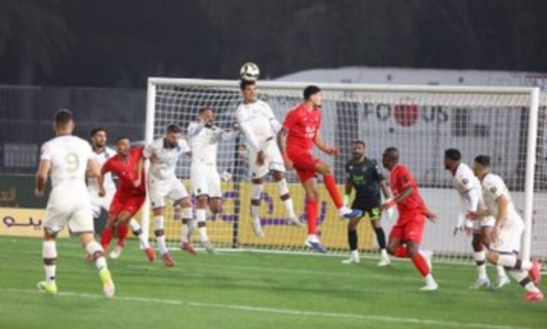 العلا-ينتصر-على-الوحدة-بثلاثية-ويعمق-جراحه