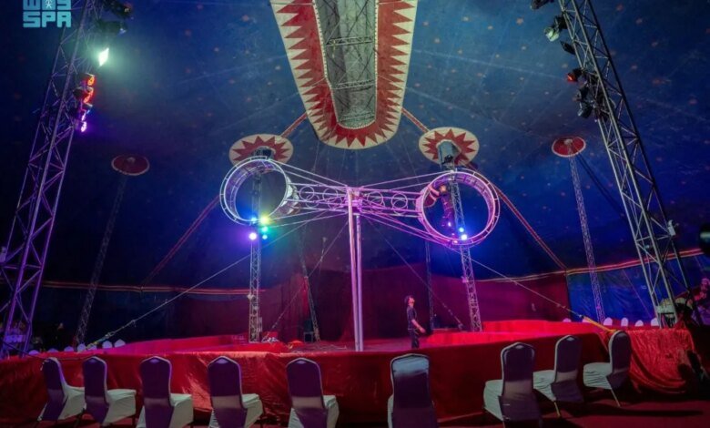 يستهدف-مختلف-الأعمار.-السيرك-العالمي-يجذب-زوار-رالي-حائل