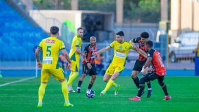 الخليج-يفرض-التعادل-على-الرياض-بهدف-لمثله-1-/-1