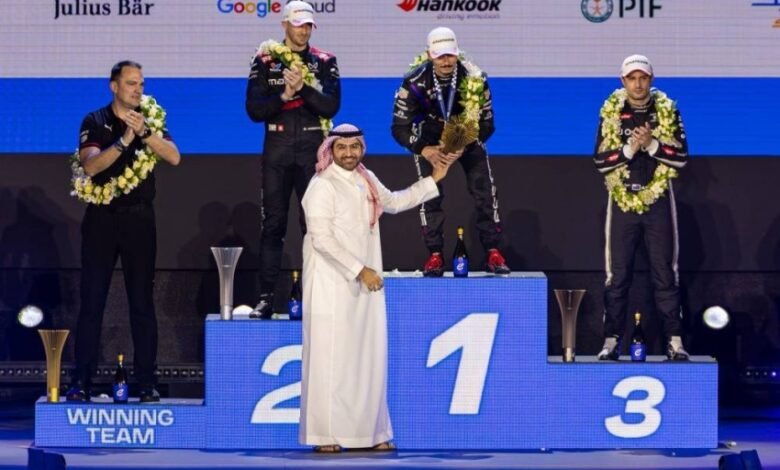 فيرلاين-يحصد-لقب-الجولة-الرابعة-من-بطولة-العالم-إي-بي-بي-للفورمولا-إي-بجدة